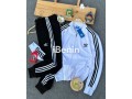 complets-adidas-small-2